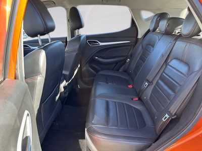 MG ZS 1.5 Comfort 78 kW (106 CV) 12 MG ZS 1.5 Comfort 78 kW (106 CV) 12