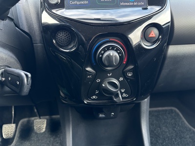 Peugeot 108 1.0 VTi Active 53 kW (72 CV) 18 Peugeot 108 1.0 VTi Active 53 kW (72 CV) 18