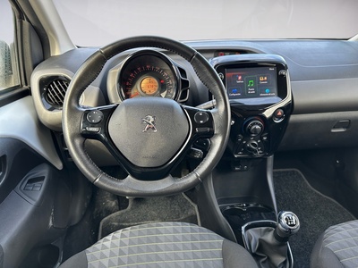 Peugeot 108 1.0 VTi Active 53 kW (72 CV) 9 Peugeot 108 1.0 VTi Active 53 kW (72 CV) 9