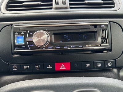 Fiat Panda 1.0 Hybrid GSE 51 kW (70 CV) 15 Fiat Panda 1.0 Hybrid GSE 51 kW (70 CV) 15