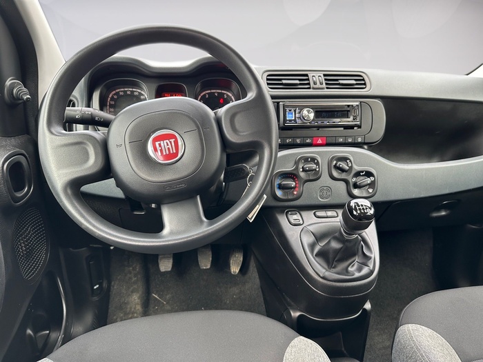 Fiat Panda 1.0 Hybrid GSE 51 kW (70 CV) Vehículo usado en Madrid Fiat Panda 1.0 Hybrid GSE 51 kW (70 CV) Vehículo usado en Madrid