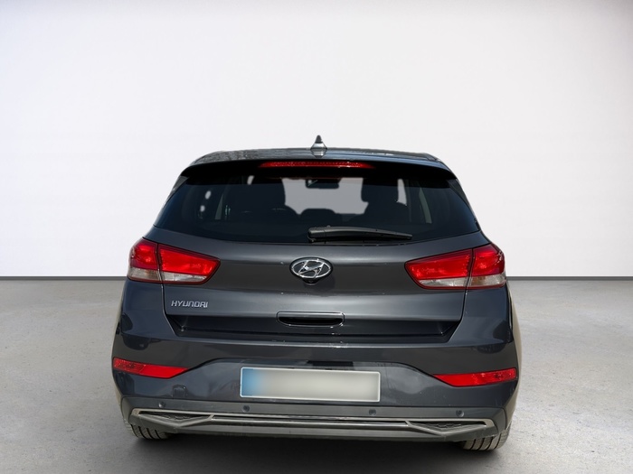 Hyundai i30 1.0 TGDI Essence 88 kW (120 CV) Vehículo usado en Madrid Hyundai i30 1.0 TGDI Essence 88 kW (120 CV) Vehículo usado en Madrid