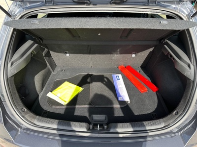 Hyundai i30 1.0 TGDI Essence 88 kW (120 CV) 6 Hyundai i30 1.0 TGDI Essence 88 kW (120 CV) 6