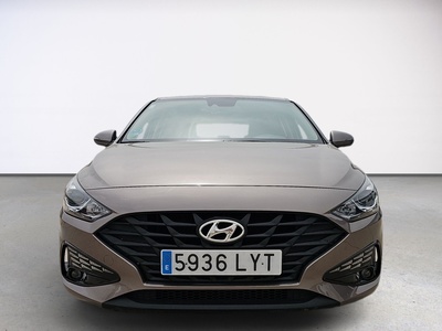 Hyundai i30 1.5 DPI Essence 81 kW (110 CV) 2 Hyundai i30 1.5 DPI Essence 81 kW (110 CV) 2