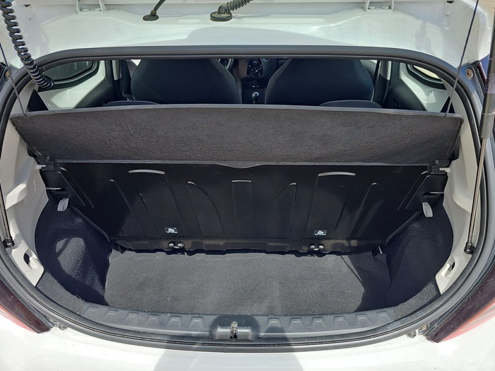 Toyota Aygo 1.0 70 x-play 53 kW (72 CV) Vehículo usado en Madrid Toyota Aygo 1.0 70 x-play 53 kW (72 CV) Vehículo usado en Madrid