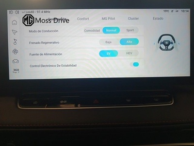 MG eHS 1.5T PHEV Luxury 200 kW (272 CV) 4 MG eHS 1.5T PHEV Luxury 200 kW (272 CV) 4