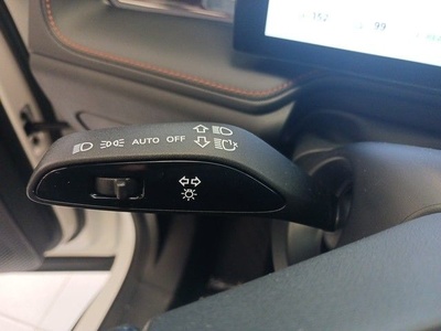 MG eHS 1.5T PHEV Luxury 200 kW (272 CV) 4 MG eHS 1.5T PHEV Luxury 200 kW (272 CV) 4