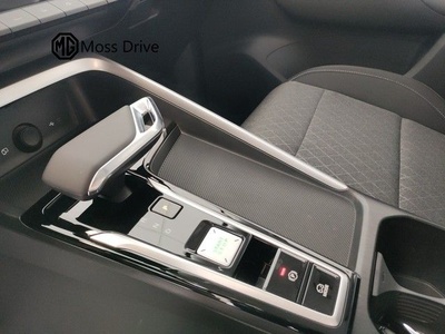 MG ZS 1.5 Hybrid+ Standard 145 kW (197 CV) 1 MG ZS 1.5 Hybrid+ Standard 145 kW (197 CV) 1