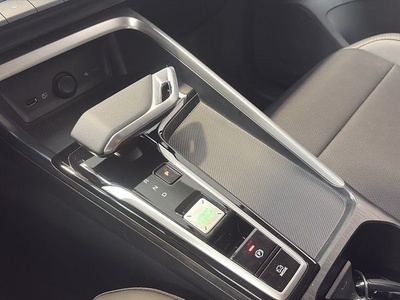 MG ZS 1.5 Hybrid+ Luxury 145 kW (197 CV) 6 MG ZS 1.5 Hybrid+ Luxury 145 kW (197 CV) 6