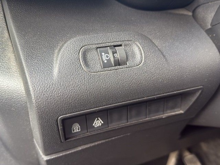 Toyota Proace City Verso 1.2 Family Active L1 Auto 96 kW (131 CV) Vehículo usado en Valladolid Toyota Proace City Verso 1.2 Family Active L1 Auto 96 kW (131 CV) Vehículo usado en Valladolid