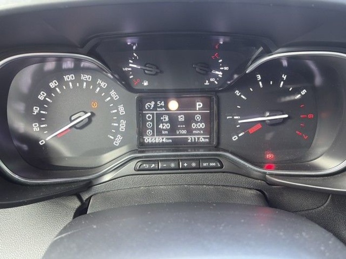 Toyota Proace City Verso 1.2 Family Active L1 Auto 96 kW (131 CV) Vehículo usado en Valladolid Toyota Proace City Verso 1.2 Family Active L1 Auto 96 kW (131 CV) Vehículo usado en Valladolid