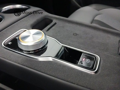 MG MGS5 EV 64kWh Luxury 170 kW (231 CV) 9 MG MGS5 EV 64kWh Luxury 170 kW (231 CV) 9