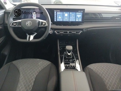 MG HS 1.5T PHEV Comfort DCT 200 kW (272 CV) 2 MG HS 1.5T PHEV Comfort DCT 200 kW (272 CV) 2