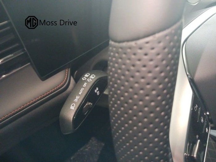 MG HS 1.5T PHEV Comfort DCT 200 kW (272 CV) Vehículo usado en Valladolid MG HS 1.5T PHEV Comfort DCT 200 kW (272 CV) Vehículo usado en Valladolid