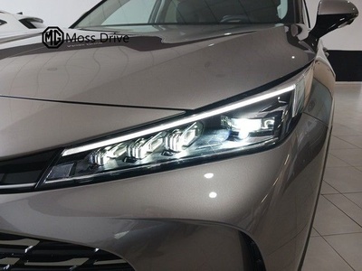 MG HS 1.5T PHEV Comfort DCT 200 kW (272 CV) 2 MG HS 1.5T PHEV Comfort DCT 200 kW (272 CV) 2