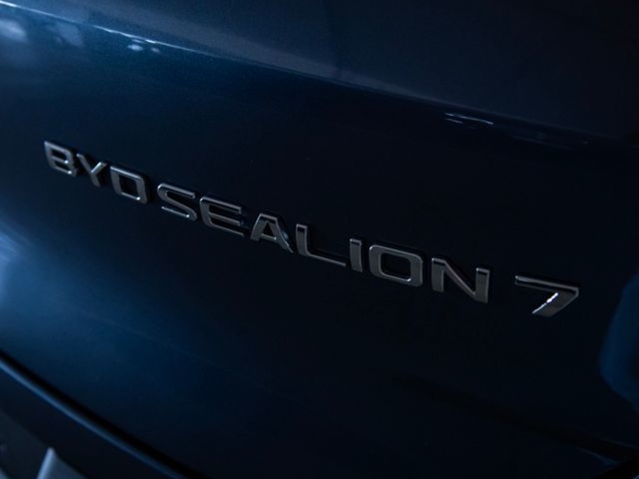 BYD Sealion 7 83 kWh Comfort 230 kW (313 CV) Vehículo usado en Valladolid BYD Sealion 7 83 kWh Comfort 230 kW (313 CV) Vehículo usado en Valladolid