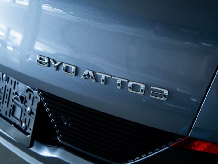 BYD Atto 3 Comfort 150 kW (204 CV) Vehículo usado en Valladolid BYD Atto 3 Comfort 150 kW (204 CV) Vehículo usado en Valladolid