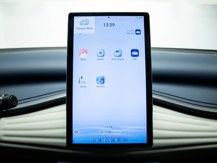 BYD Atto 3 Comfort 150 kW (204 CV) Vehículo usado en Valladolid BYD Atto 3 Comfort 150 kW (204 CV) Vehículo usado en Valladolid