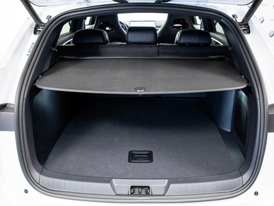 BYD Seal U DM-i Comfort 160 kW (218 CV) 10 BYD Seal U DM-i Comfort 160 kW (218 CV) 10