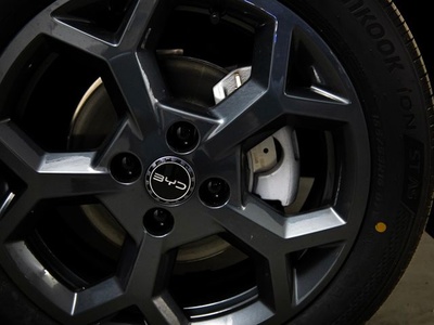 BYD Dolphin Surf Boost 65 kW (88 CV) 5 BYD Dolphin Surf Boost 65 kW (88 CV) 5