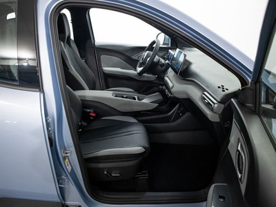 BYD Dolphin Surf Boost 65 kW (88 CV) 5 BYD Dolphin Surf Boost 65 kW (88 CV) 5