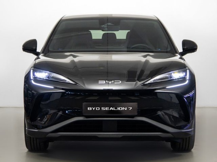 BYD Sealion 7 83 kWh Comfort 230 kW (313 CV) KM0 en Valladolid BYD Sealion 7 83 kWh Comfort 230 kW (313 CV) KM0 en Valladolid
