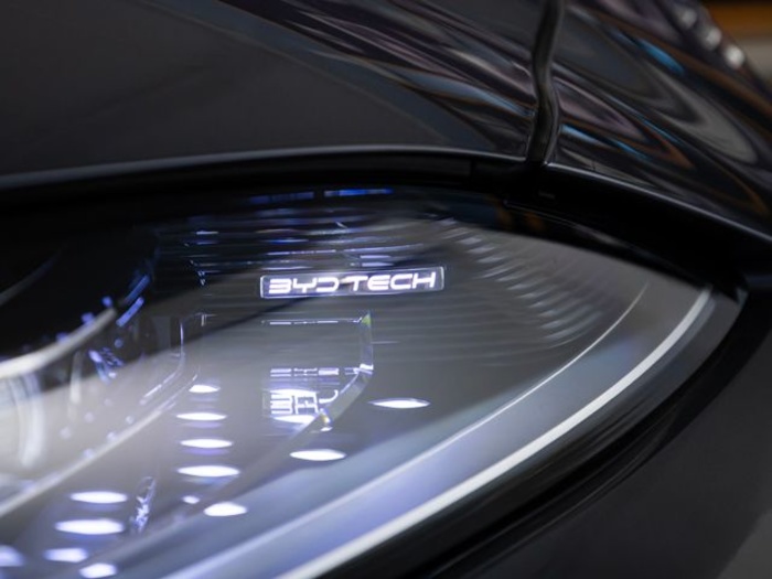 BYD Seal U DM-i Comfort 160 kW (218 CV) Vehículo usado en Valladolid BYD Seal U DM-i Comfort 160 kW (218 CV) Vehículo usado en Valladolid