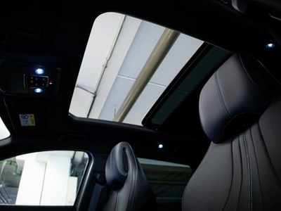 BYD Seal U DM-i Comfort 160 kW (218 CV) 11 BYD Seal U DM-i Comfort 160 kW (218 CV) 11