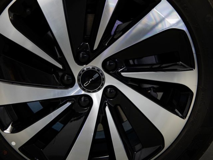 BYD Seal U DM-i Comfort 160 kW (218 CV) Vehículo usado en Valladolid BYD Seal U DM-i Comfort 160 kW (218 CV) Vehículo usado en Valladolid