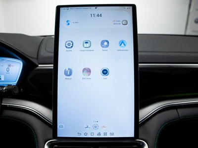 BYD Seal U DM-i Comfort 160 kW (218 CV) 11 BYD Seal U DM-i Comfort 160 kW (218 CV) 11