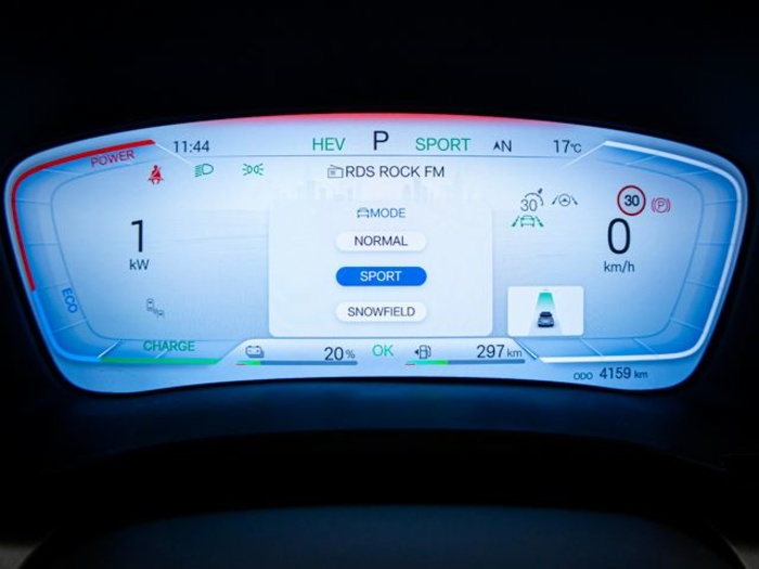 BYD Seal U DM-i Comfort 160 kW (218 CV) Vehículo usado en Valladolid BYD Seal U DM-i Comfort 160 kW (218 CV) Vehículo usado en Valladolid