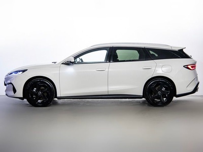 BYD Seal 6 DM-i Touring Comfort 156 kW (212 CV) 5 BYD Seal 6 DM-i Touring Comfort 156 kW (212 CV) 5