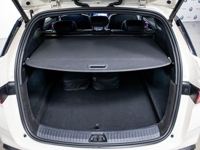 BYD Seal 6 DM-i Touring Comfort 156 kW (212 CV) 5 BYD Seal 6 DM-i Touring Comfort 156 kW (212 CV) 5