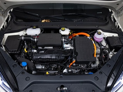 BYD Seal 6 DM-i Touring Comfort 156 kW (212 CV) 5 BYD Seal 6 DM-i Touring Comfort 156 kW (212 CV) 5