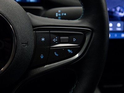 BYD Seal 6 DM-i Touring Comfort 156 kW (212 CV) 5 BYD Seal 6 DM-i Touring Comfort 156 kW (212 CV) 5