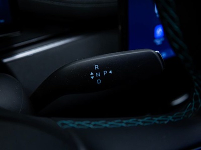 BYD Seal 6 DM-i Touring Comfort 156 kW (212 CV) 5 BYD Seal 6 DM-i Touring Comfort 156 kW (212 CV) 5