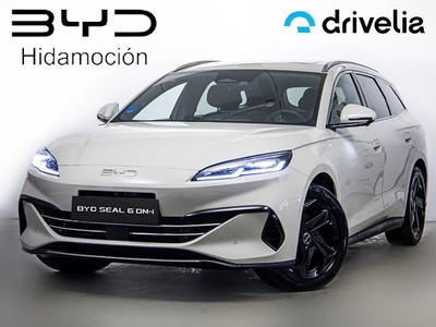 BYD Seal 6 DM-i Touring Comfort 156 kW (212 CV) 5 BYD Seal 6 DM-i Touring Comfort 156 kW (212 CV) 5