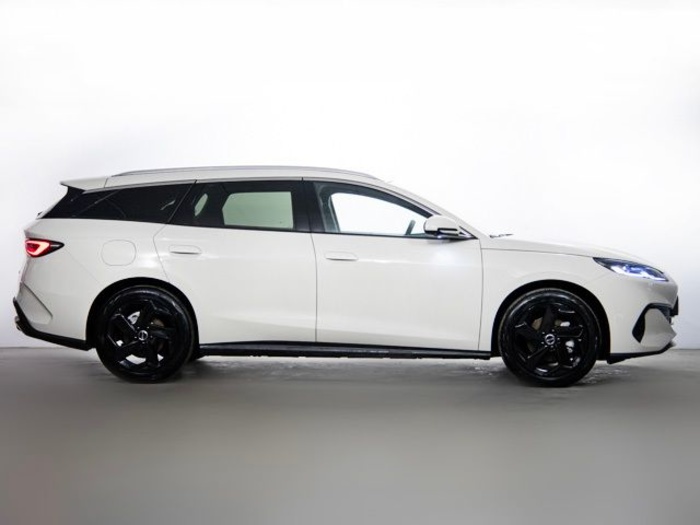 BYD Seal 6 DM-i Touring Comfort 156 kW (212 CV) Vehículo usado en Valladolid BYD Seal 6 DM-i Touring Comfort 156 kW (212 CV) Vehículo usado en Valladolid