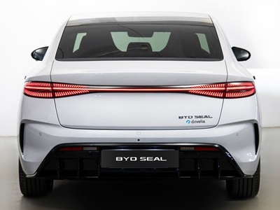 BYD Seal Design RWD 230 kW (313 CV) 6 BYD Seal Design RWD 230 kW (313 CV) 6