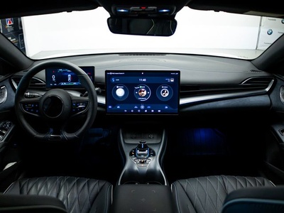 BYD Seal Design RWD 230 kW (313 CV) 6 BYD Seal Design RWD 230 kW (313 CV) 6