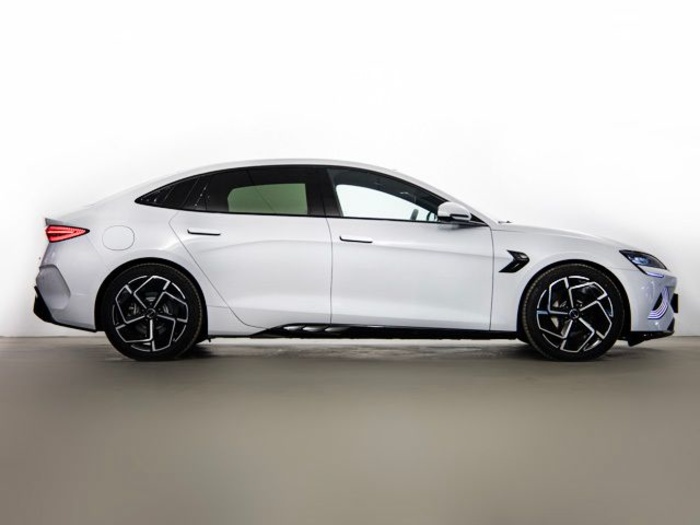 BYD Seal Design RWD 230 kW (313 CV) Vehículo usado en Valladolid BYD Seal Design RWD 230 kW (313 CV) Vehículo usado en Valladolid