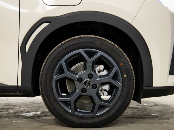 BYD Dolphin Surf Comfort 115 kW (156 CV) Vehículo usado en Valladolid BYD Dolphin Surf Comfort 115 kW (156 CV) Vehículo usado en Valladolid