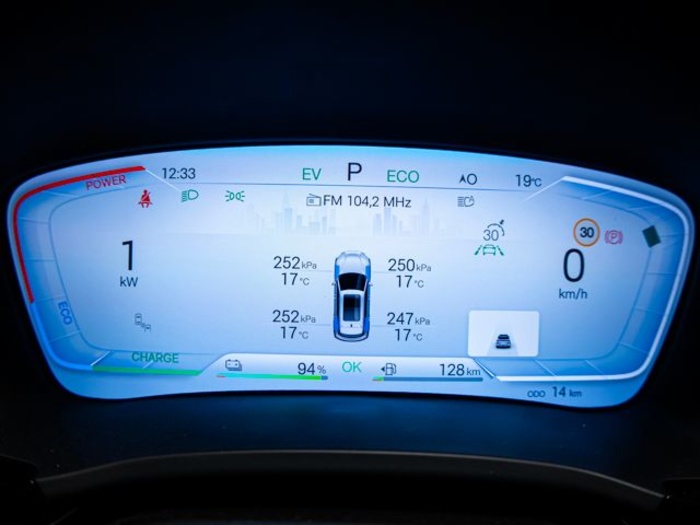 BYD Seal U DM-i Comfort 160 kW (218 CV) KM0 en Valladolid BYD Seal U DM-i Comfort 160 kW (218 CV) KM0 en Valladolid