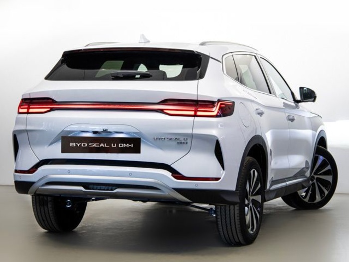 BYD Seal U DM-i Comfort 160 kW (218 CV) KM0 en Valladolid BYD Seal U DM-i Comfort 160 kW (218 CV) KM0 en Valladolid