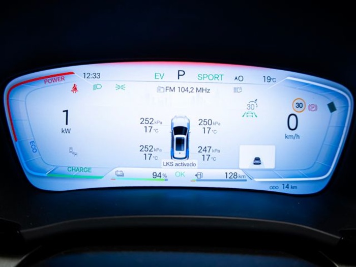 BYD Seal U DM-i Comfort 160 kW (218 CV) KM0 en Valladolid BYD Seal U DM-i Comfort 160 kW (218 CV) KM0 en Valladolid