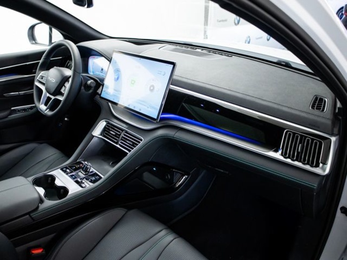 BYD Seal U DM-i Comfort 160 kW (218 CV) KM0 en Valladolid BYD Seal U DM-i Comfort 160 kW (218 CV) KM0 en Valladolid