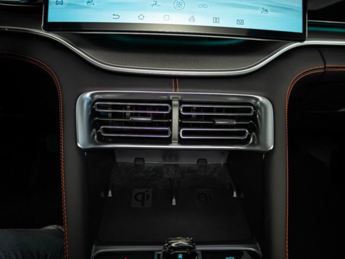 BYD Seal U DM-i Comfort 160 kW (218 CV) KM0 en Valladolid BYD Seal U DM-i Comfort 160 kW (218 CV) KM0 en Valladolid