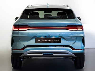 BYD Seal U DM-i Comfort 160 kW (218 CV) 9 BYD Seal U DM-i Comfort 160 kW (218 CV) 9