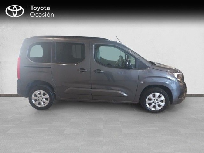 Opel Combo Cargo 1.5 TD Doble Cabina 75 kW (100 CV) Vehículo usado en Valladolid Opel Combo Cargo 1.5 TD Doble Cabina 75 kW (100 CV) Vehículo usado en Valladolid