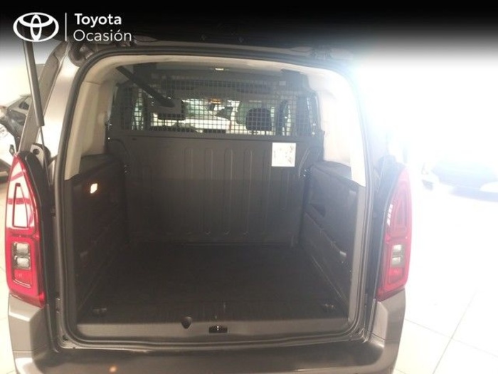 Opel Combo Cargo 1.5 TD Doble Cabina 75 kW (100 CV) Vehículo usado en Valladolid Opel Combo Cargo 1.5 TD Doble Cabina 75 kW (100 CV) Vehículo usado en Valladolid